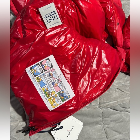 MONCLER • Etival hooded quilted shell down jacket - Picture 7 of 8